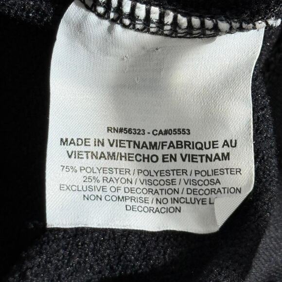 Nike Dri-Fit Black Cowl Neck Long Sleeve Pullover Womens Size Small Athletic Top - Picture 6 of 7